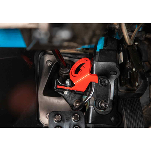 Polaris Maverick X3 Brake Lock